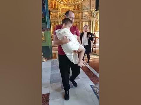 Крещение внука Славы. - YouTube