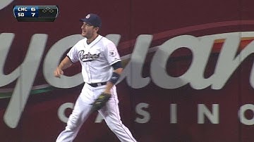 CHC@SD: Denorfia makes running catch on Rizzo