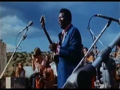 B.B. King - How Blue Can You Get / Just a Little Love ( Medicine Ball Caravan 1970 )