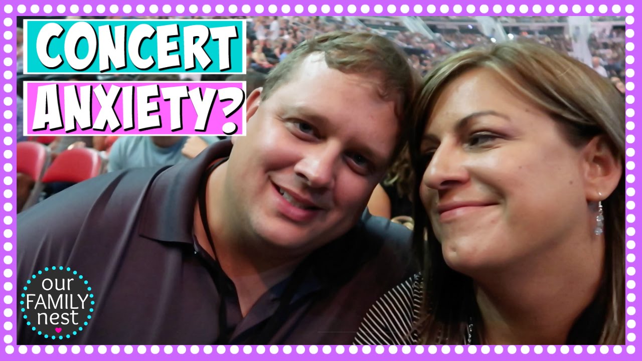 AMAZING FLOOR SEATS AT THE COLDPLAY CONCERT!