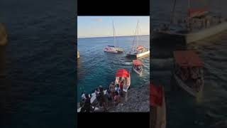 Jamming In Jamaica Before The Tide Changes