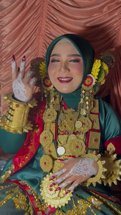 Henna Akad nikah oleh saya ini pakean adat mandar 🥰 perias ummi make up