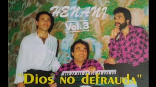 Video thumbnail of "Alabo Al Altísimo (Letra) - Henani"