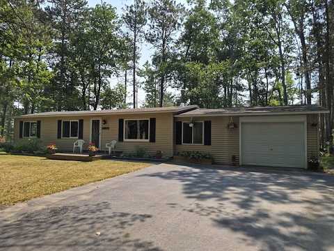 14733 Golden Lane, Millersburg, MI home video tour