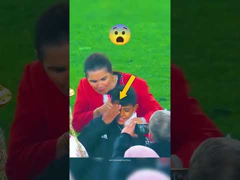 КОГДА УРОНИЛИ ТРОФЕИ! 😱 #футбол #роналду