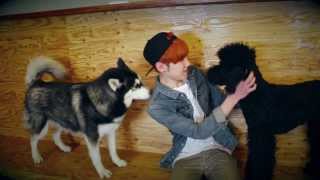 에이프린스 민혁-승준 강아지와 키스 Puppy Kiss
