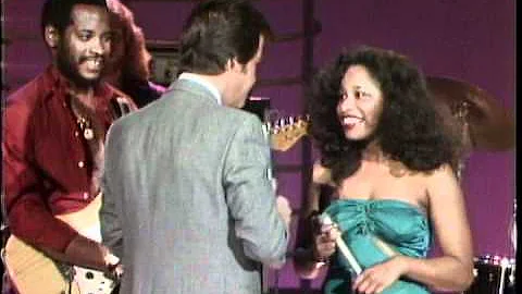 Dick Clark Interviews Rufus & Chaka Khan - America...