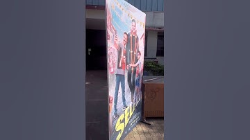 Akshay Kumar and Imran Hashmi Stun Nagpur with Epic Selfie Movie Promotion!