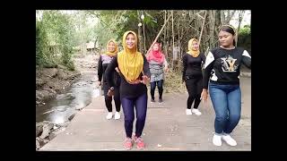 Download Lagu senam kreasi "COCOTE TONGGO" - Arlinda Putri || dolan dan senam || emak2 fit n funšš Download Lagu senam kreasi "COCOTE TONGGO" - Arlinda Putri || dolan dan senam || emak2 fit n funšš