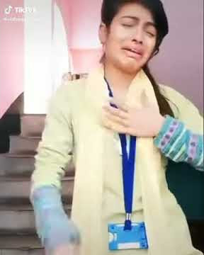 First Viral Video Cute Beauty Khan