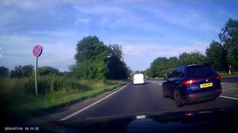 SA69 WTC - runs up the merge in turn despite there being nothing behind me - then brake tests me?