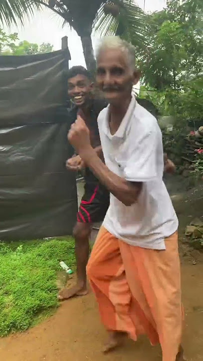 Siya awesa wela 😂💔 #dance #dancerlife #viraldance #comedy #comedymove #dancecraze #funny