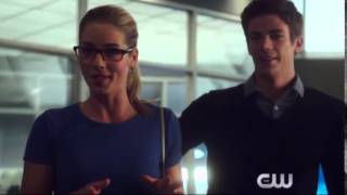 Sneak Peek: #Arrow's Felicity visits Barry's Central City