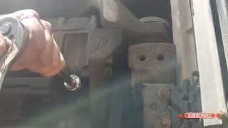how to change belt on THERMOKIN S600 SR4 UNIT?  #thermoking #trucker #REFERS #viral #usatruckers by DESI TRUCKERS IN U.S.A 3,576 views 10 months ago 1 minute, 49 seconds