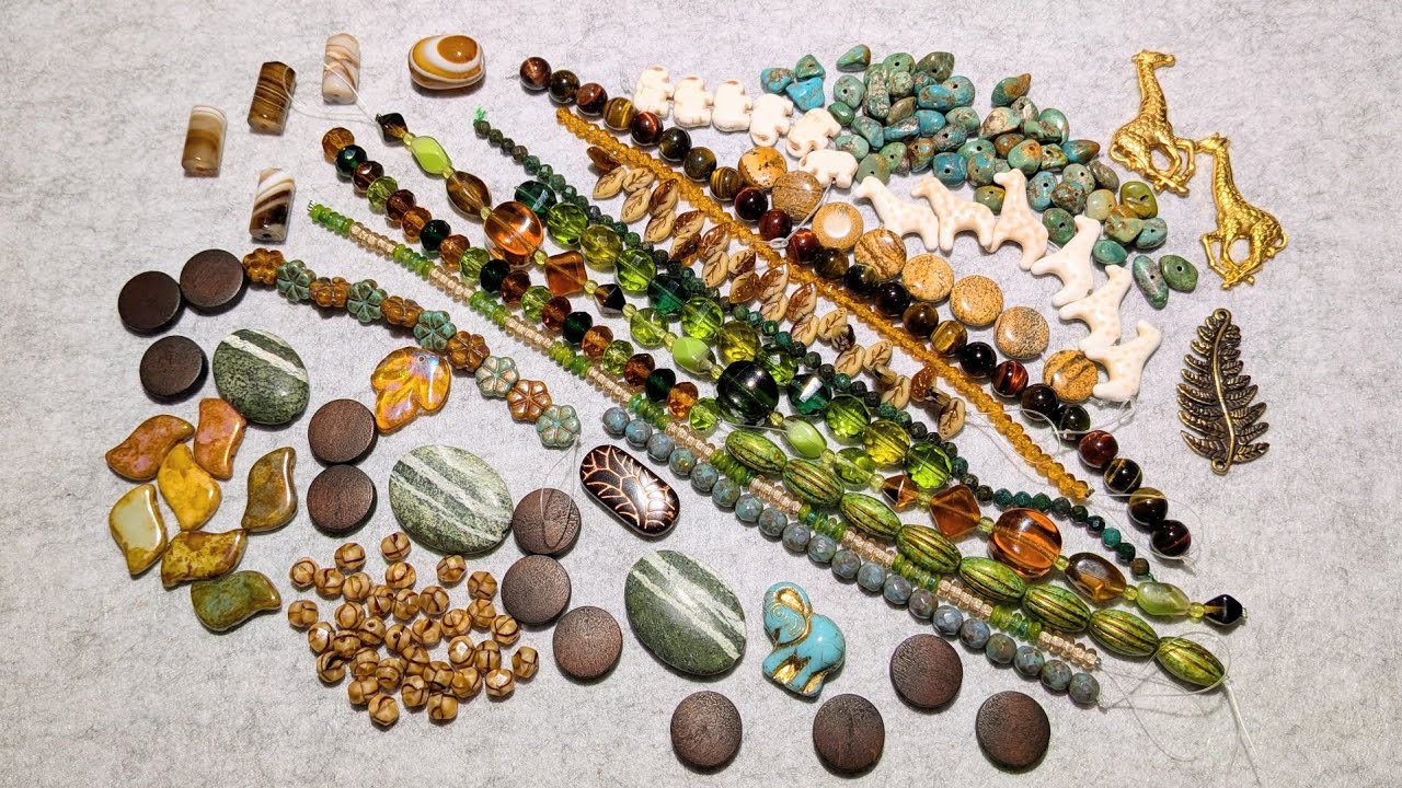 Wendy's Safari a Beautiful Collection | September 2025 Sam's Bead Box 