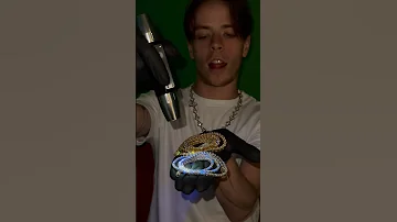 Diamonds That Glow In The Dark 