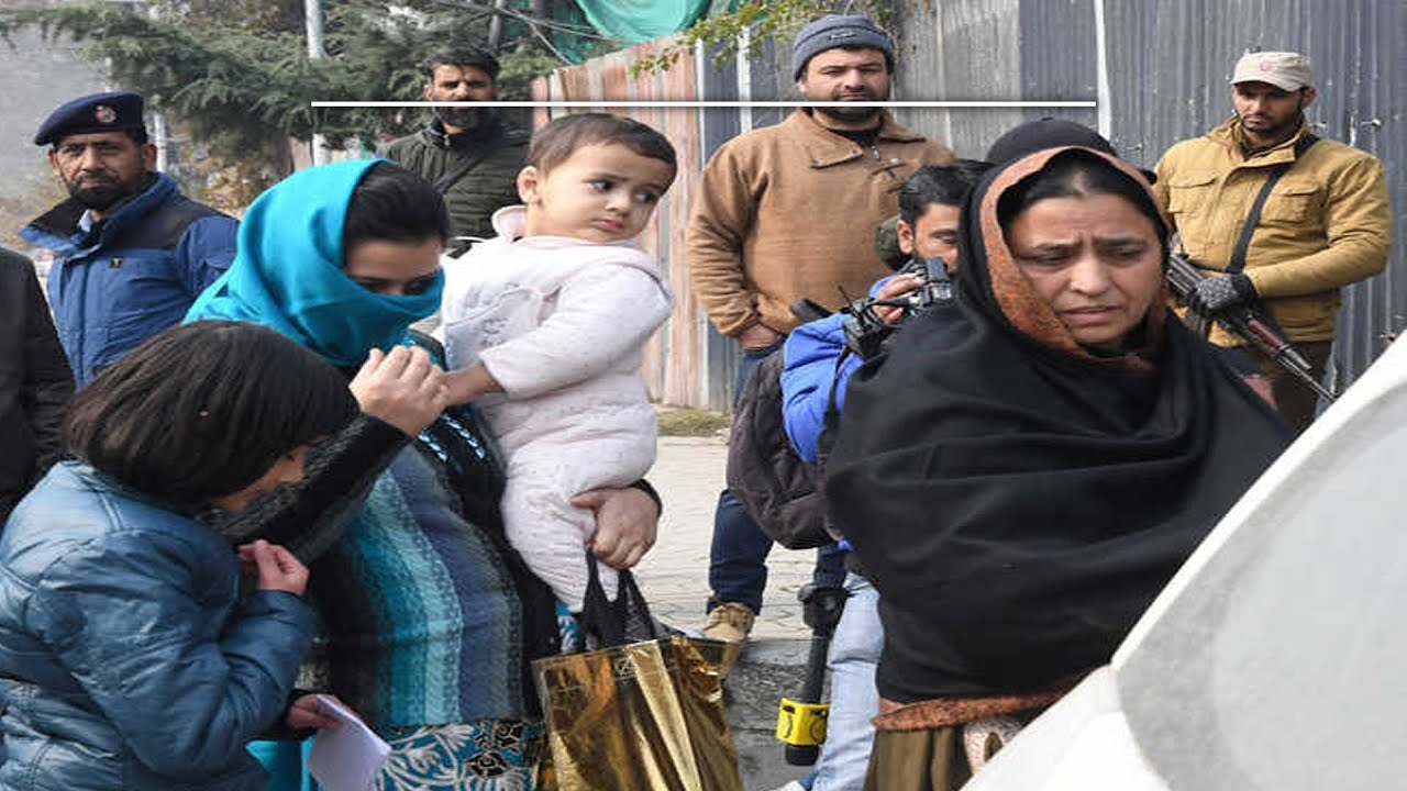 Srinagar: Kin meet detained leaders, rue poor facilities at MLA Hostel