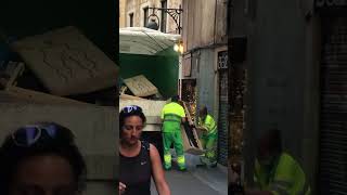 Todo tiene fin. www. es – Francisco de Pájaro, urban art video, street art short – Barcelona street art video