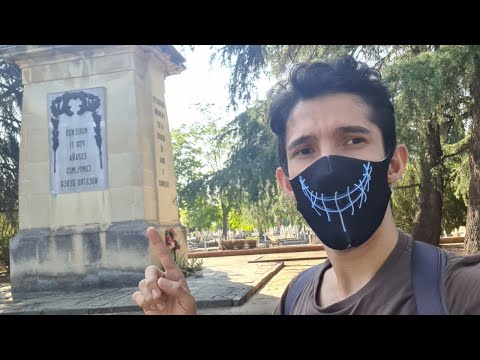 Video: ¿A qué distancia está el Panteón de la Plaza de España?