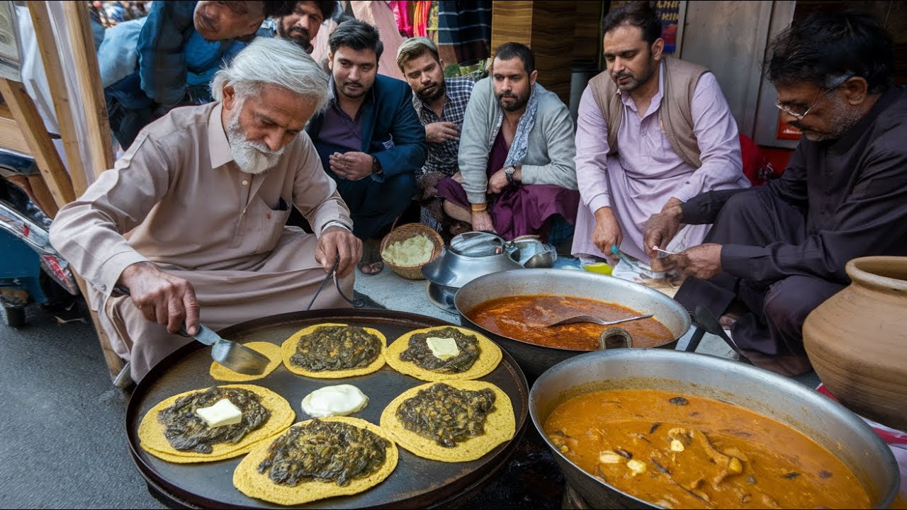 PAKISTANI 55 YEAR'S OLD ROADSIDE BREAKFAST | MAKKI ROTI WITH DAHI SAAG | CHEAP STREET FOOD BREAKFAST