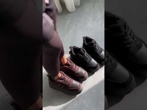 Эффектные черные кроссовки на платформе, натуральная замша+кожа, видео 1