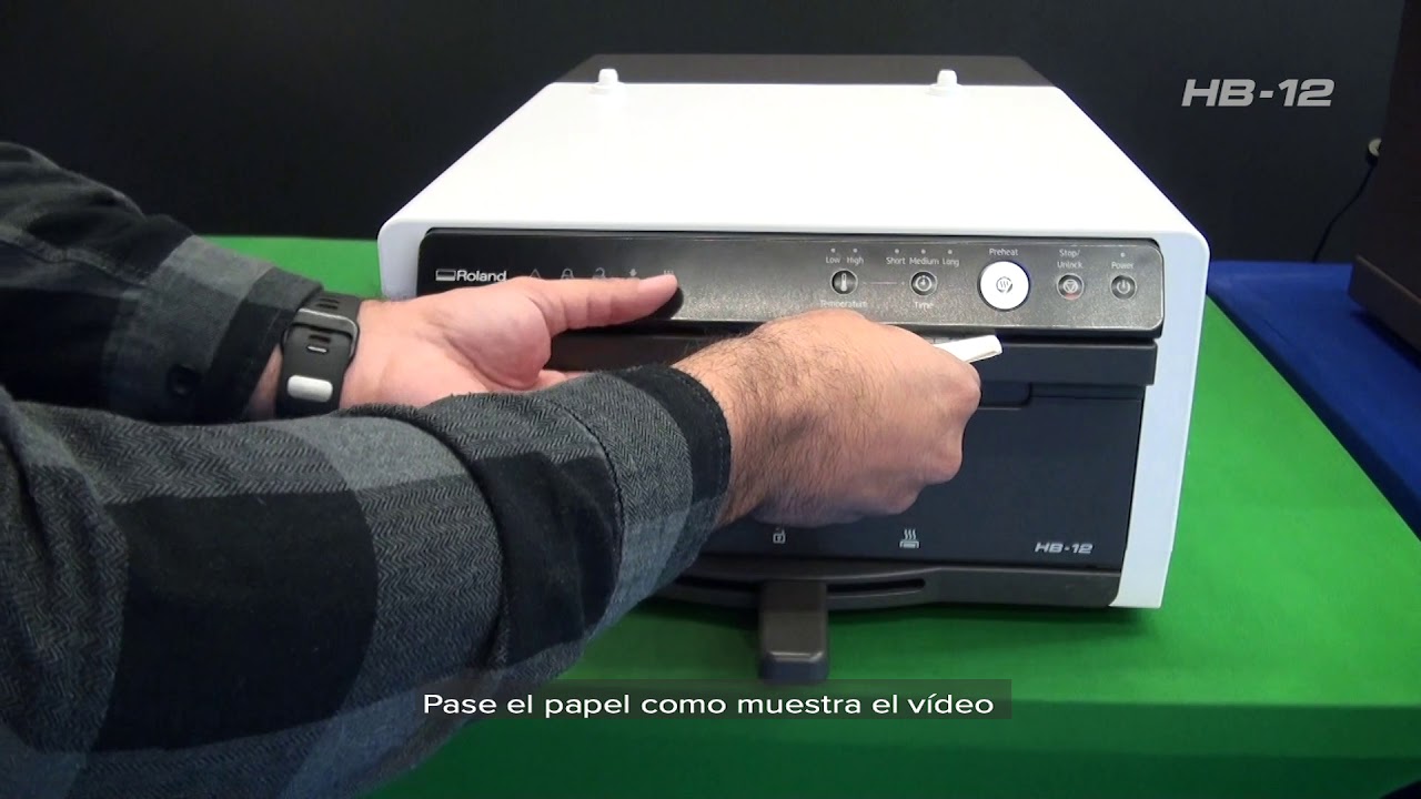 VersaSTUDIO BT-12: Unidad opcional de acabado digital marketing