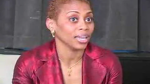 ELISABETH WITHERS EXPLAINS HOW SHE MET PAUL MCCART