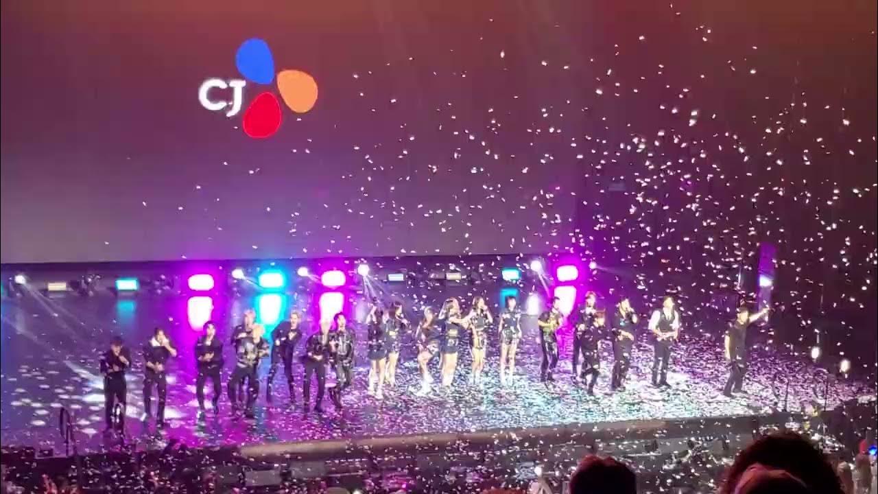 Kcon Chicago Day 1 Ending All Artists YouTube