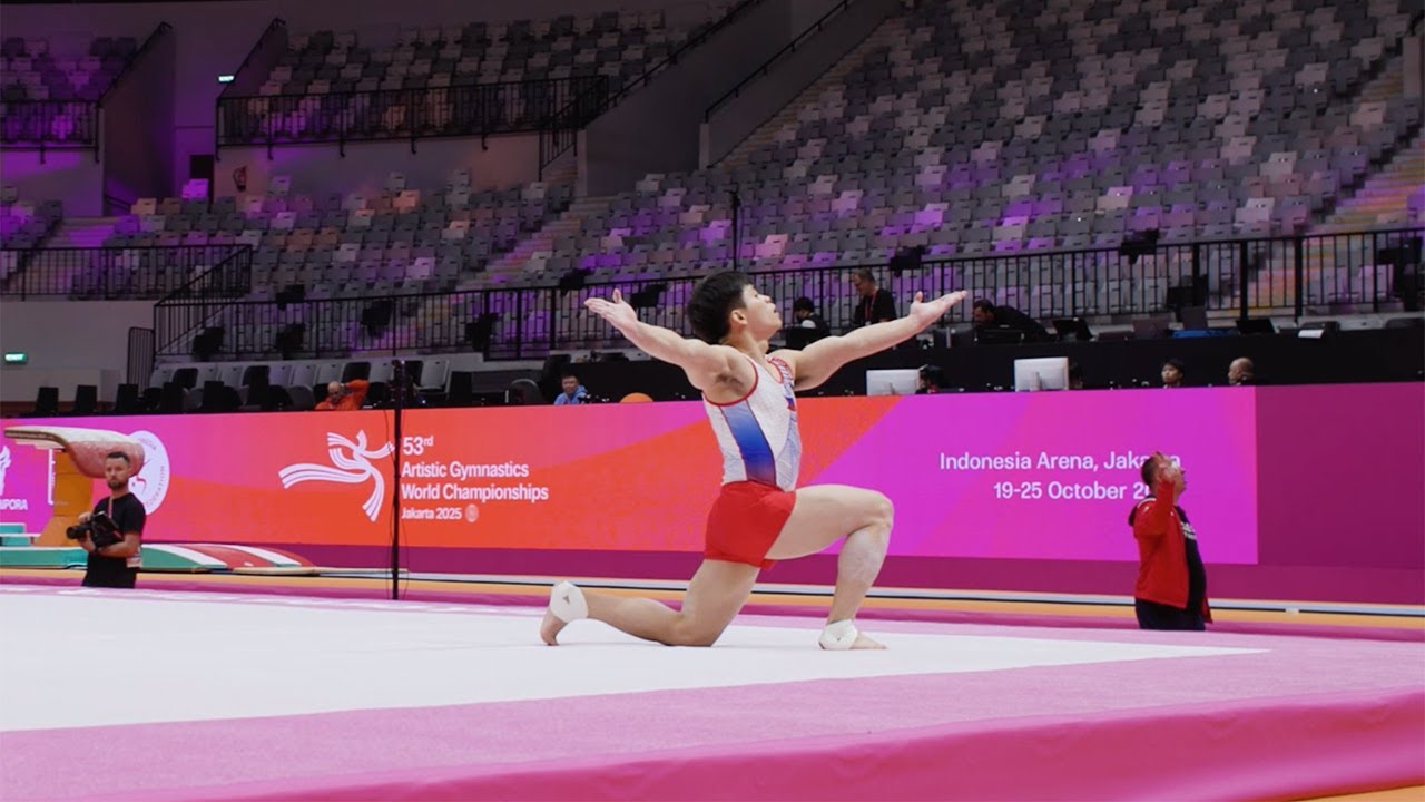 Carlos Yulo (PHI) - FX - Podium Training - 2025 World Championships Jakarta