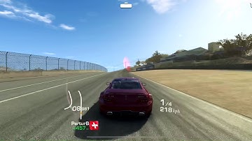 Real Racing 3 Gameplay on iPhone