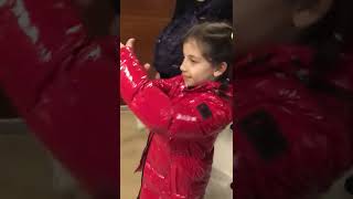 Vapurda Di̇nledi̇ği̇mi̇z Hari̇ka Sesli̇ Canan Atay Hanim Süpersi̇ni̇zşfet