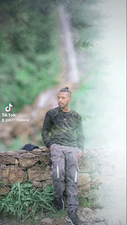 basuri ko mitho dhunn mayalai dini thea fula jasto joban bhae sakyo mero gharbara