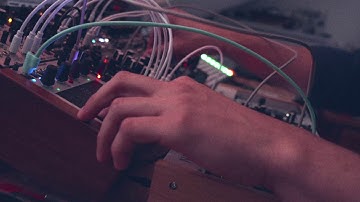 Ambient Eurorack Modular Jam - ft Tetrapad, ER-301, Rings, Clouds, Marbles