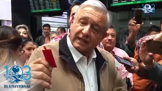 Cómo es la experiencia de viajar en el mismo avión que AMLO