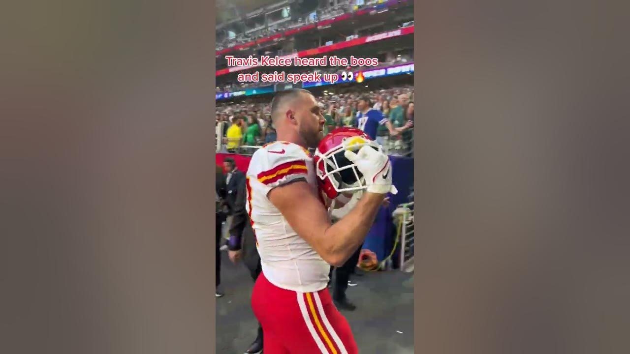 Travis Kelce embraces the boos 😤 #shorts #Superbowl #NFL #Chiefs #Kelce