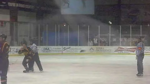 WSHL HOCKEY  FIGHT
