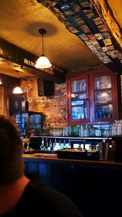 the-oldest-pub-in-belfast-uk-youtube
