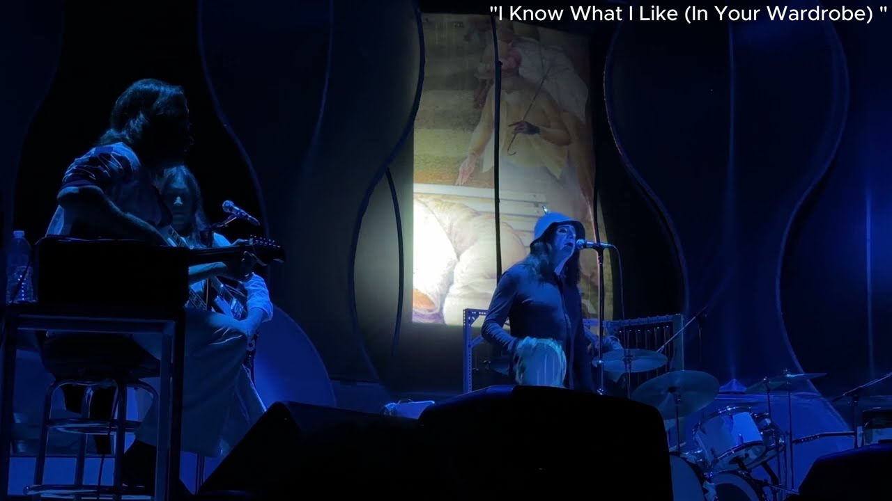 The Musical Box - "I Know What I Like (In Your Wardrobe)"