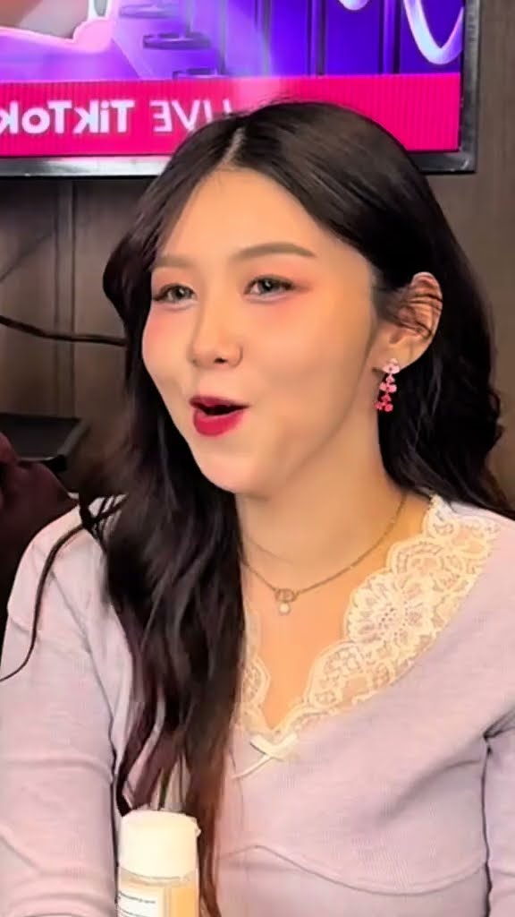 DIKASIH PAUS SAMA AYANG?❤️