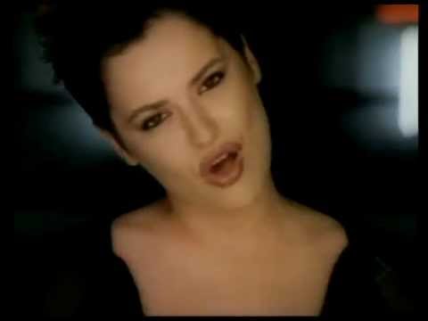 Silvia Salemi - Nel cuore delle donne (Video Ufficiale)