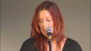 Kathryn Tickell - 'Air Moving' chords