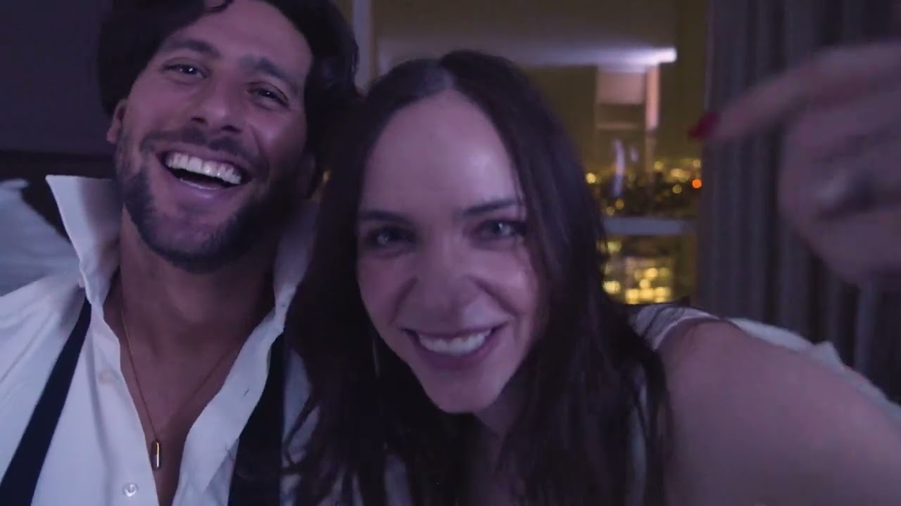 LOCO POR ELLA - VIDEOCLIP OFICIAL