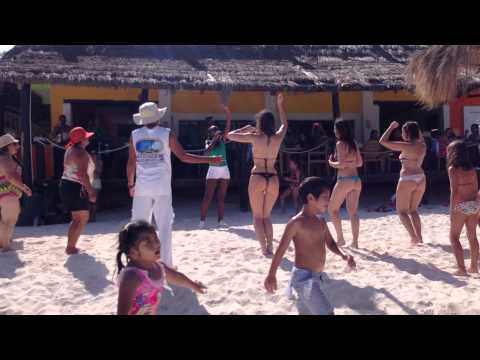 Xpuha - Riviera Maya - Yucatàn - Mexico - Beach Dance