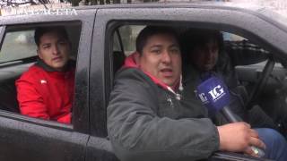 Los hinchas siguieron al \