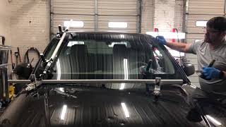 Setting A Windshield With the ProSet