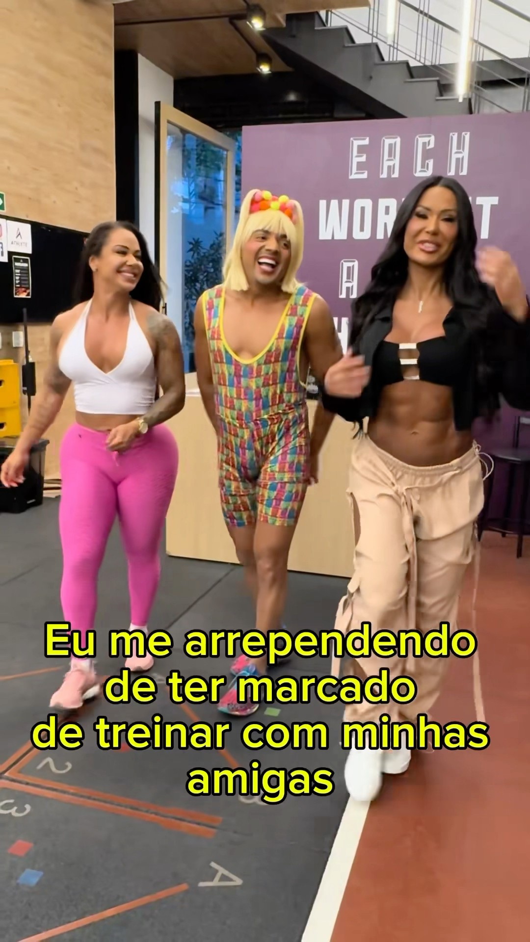Indo treinar com elas que comeram 40 ovos cada uma.  #gracyanne #gracyannebarbosa #humor #bbb25