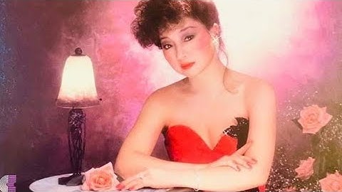 Thumbnail of 《Wind season🌬️風的季節》#徐小鳳🌬️Paula Tsui🌬️#風隨著意思吹#四季變更也是如此💙📺💃🌀🎶🌬️🌊🌄☄️🌙☔