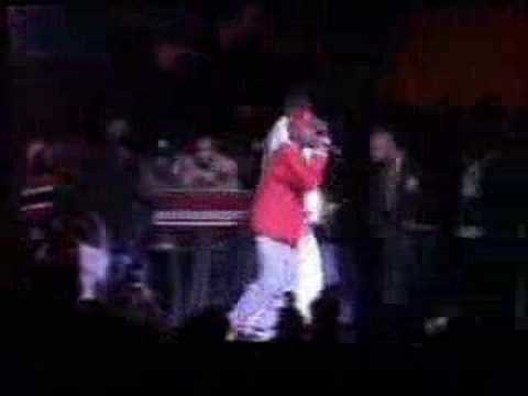 2Pac - Out On Bail (live 1994)