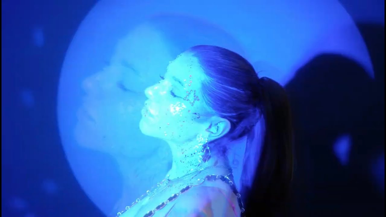 Tonton beautymark - Supernova (Official Music Video) di YouTube Tonton beautymark - Supernova (Official Music Video) di YouTube