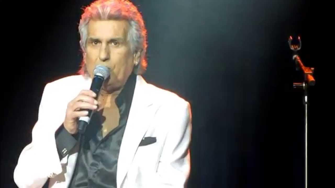 TOTO CUTUGNO - SERENATA - SOFIA 2015 - YouTube